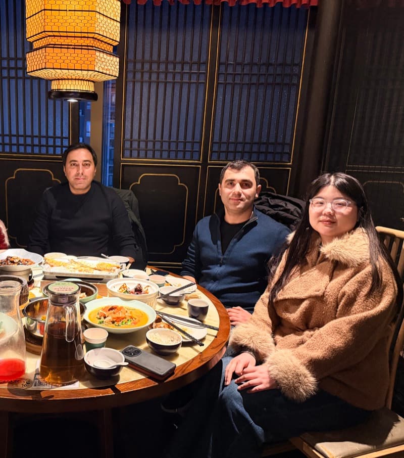 Middle Eastern clients dinner meeting with HojeeCarb team