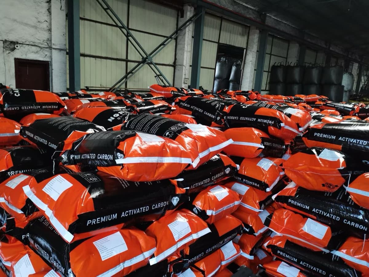 Warehouse with stacked jumbo bags